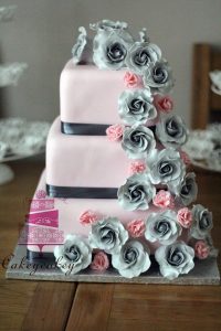 Cakeycakey wedding cake